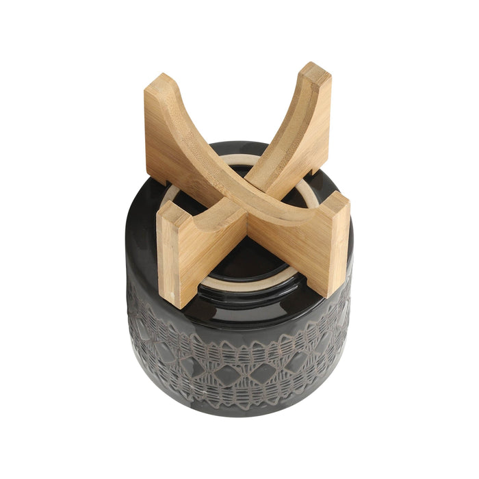 cer-s-2-5-8-aztec-planter-on-wooden-stand-black-6