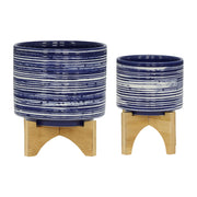 cer-s-2-5-8-planter-on-stand-blue-1