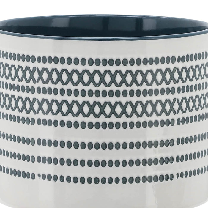 cer-s-2-5-8-planter-on-standw-dots-blue-7