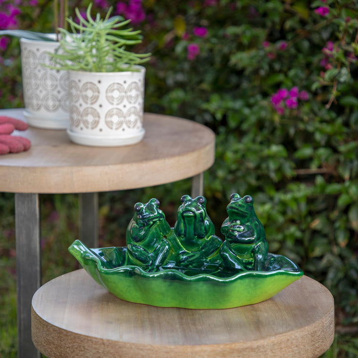 ceramic-12-frog-trio-bird-feeder-green-6