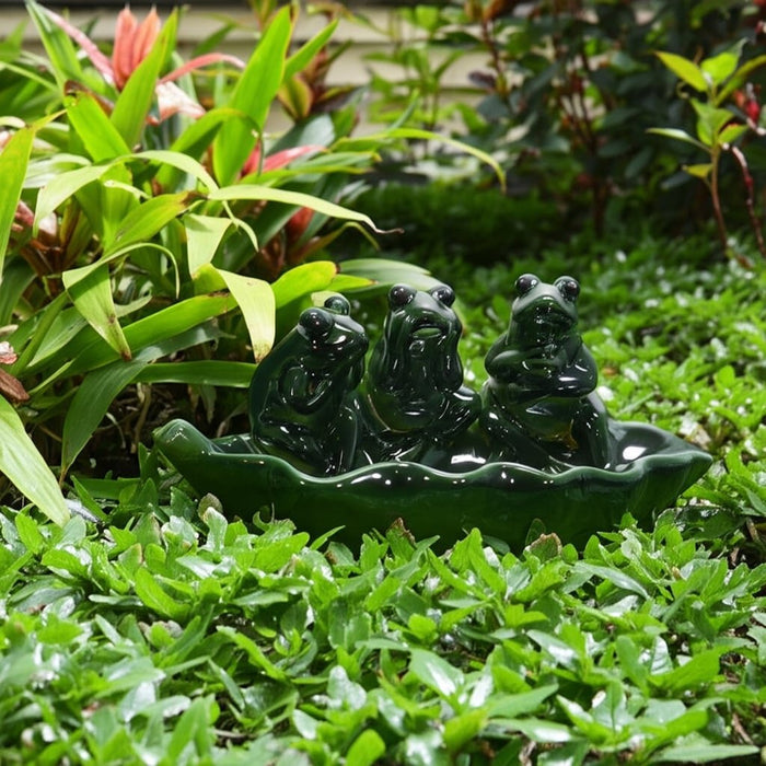 ceramic-12-frog-trio-bird-feeder-green-8