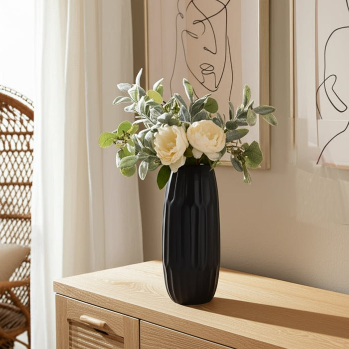 ceramic-14-vase-black-10