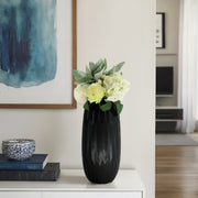 ceramic-16-vase-black-10