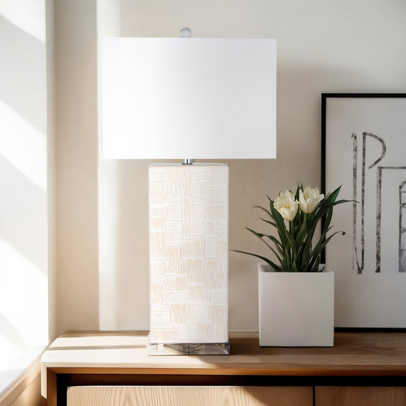 ceramic-31-textured-table-lamp-white-9