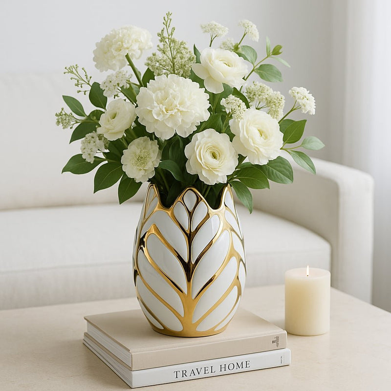 ceramic-8-leaf-vase-white-gold-2