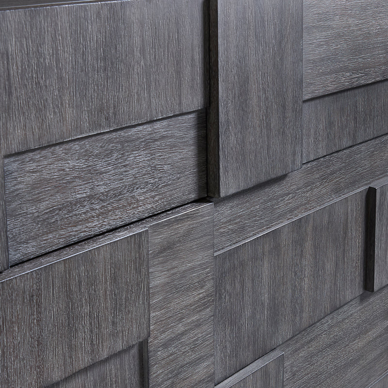 Lancer Dresser