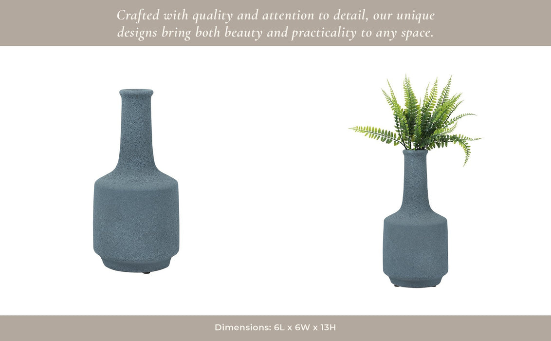 clay-13-volcanic-texture-vase-blue-13