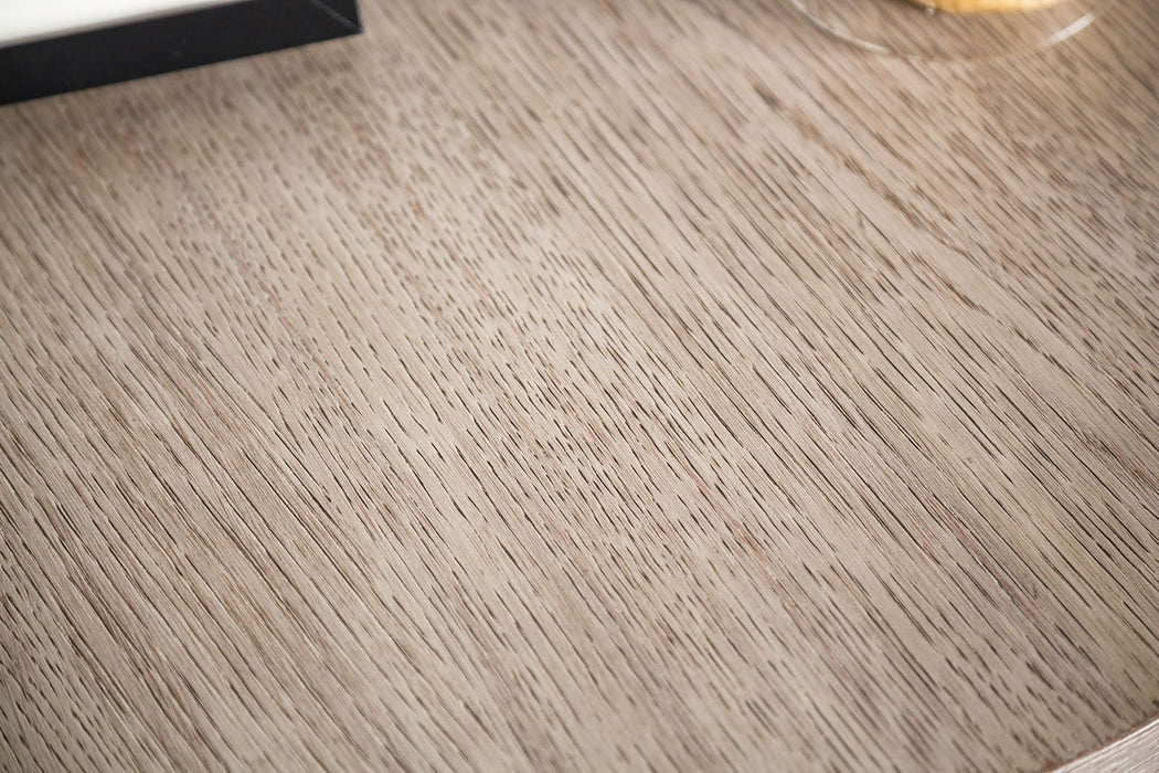 conisbrough-round-end-table-oak-4