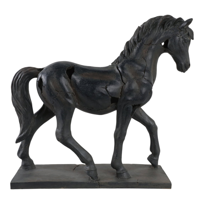 cracked-horse-sculpture-1