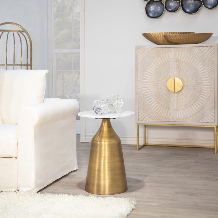 crystal-geometric-object-clear-10