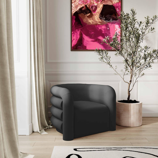 curves-black-velvet-lounge-chair-2