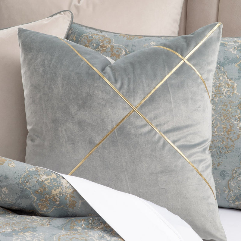debonair-10-piece-king-comforter-set-mist-4