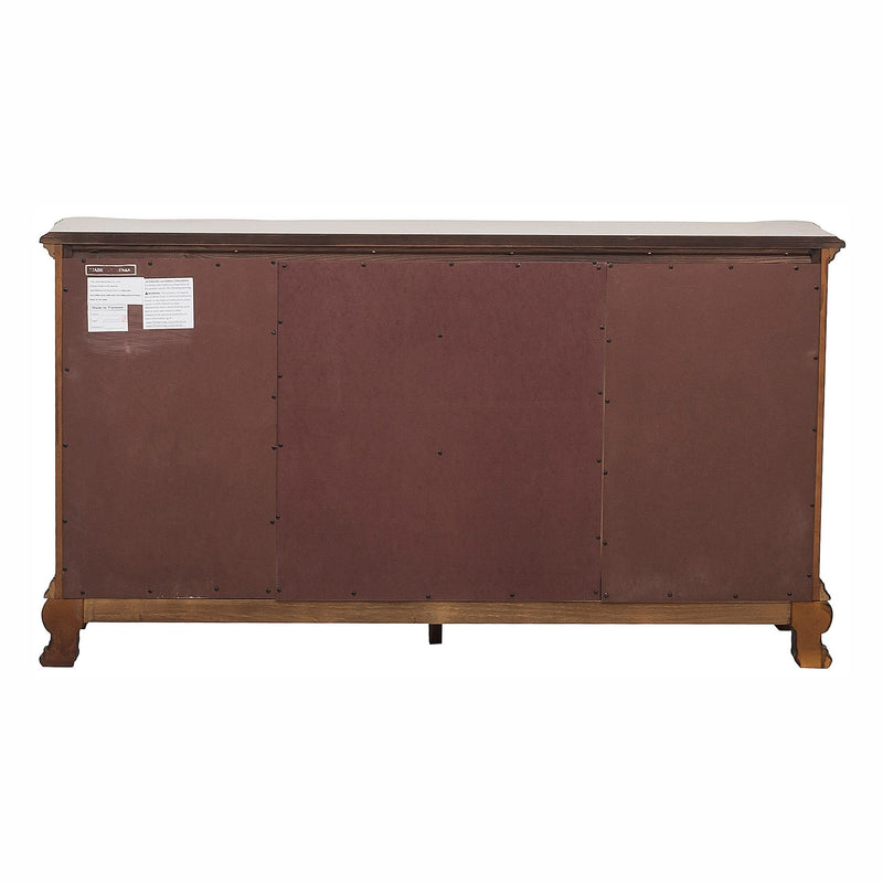 deryn-park-buffet-server-5