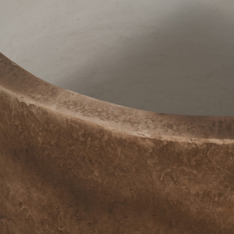 ec-resin-24-d-round-planter-brown-4