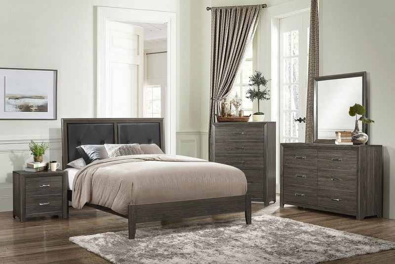 edina-chest-2