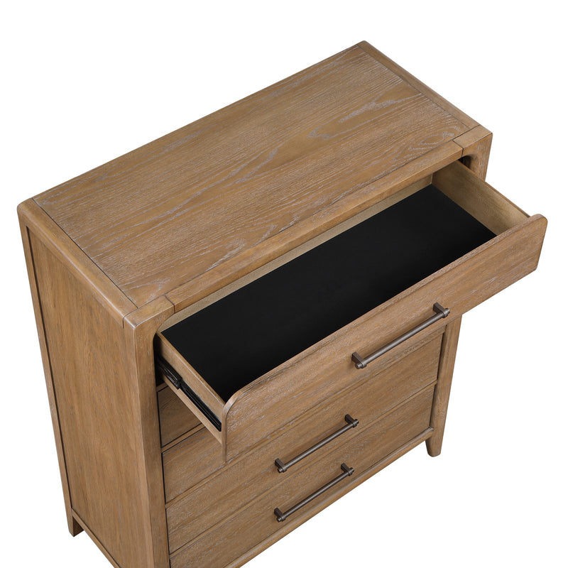 elowen-chest-2