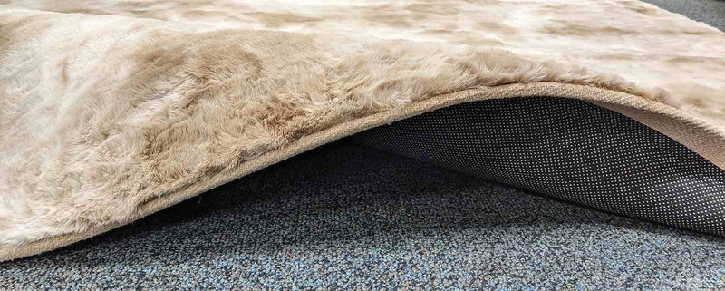famalica-5-x-7-area-rug-4