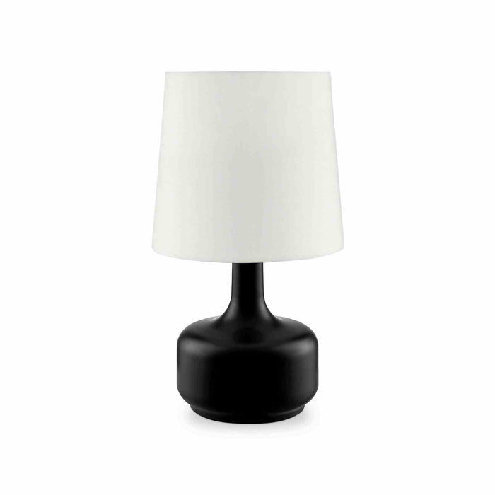 farah-17-h-matte-black-table-lamp-1
