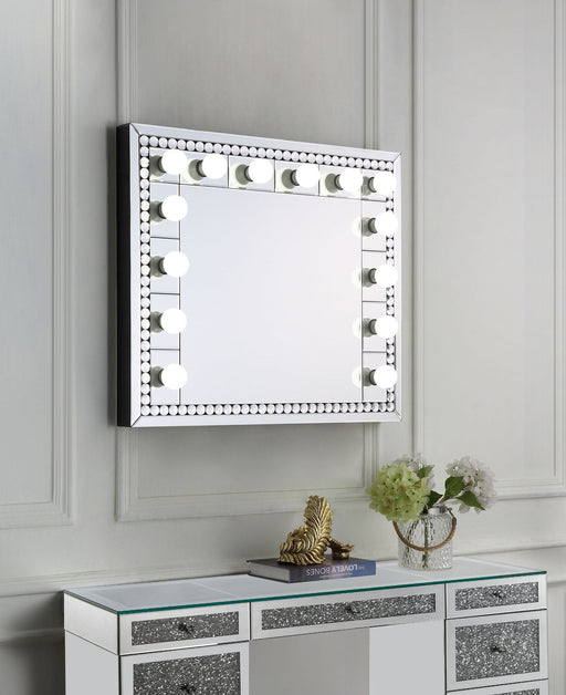 farai-mirrored-faux-crystal-diamonds-accent-mirror-1