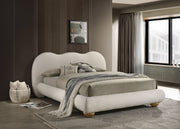 finamore-e-king-bed-white-boucle-1