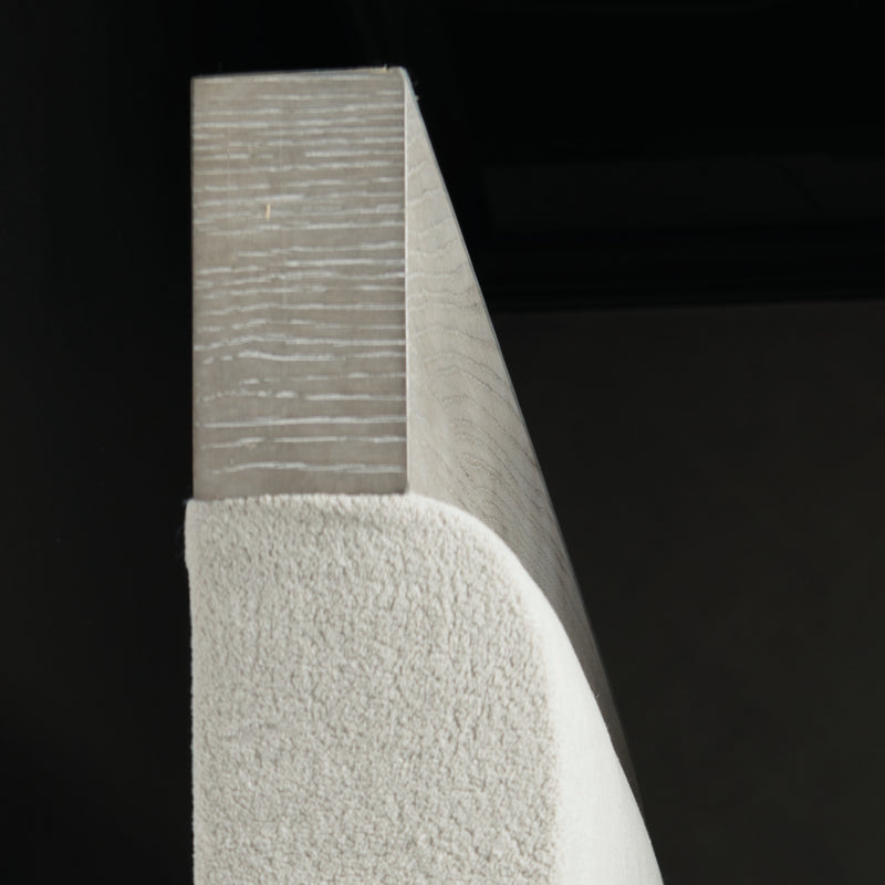 Linea Panel Bed