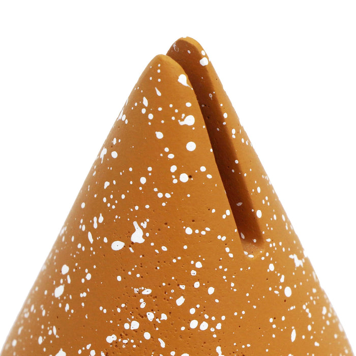 gabby-speckled-terracotta-cone-card-holder-set-of-4-3