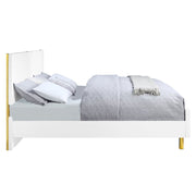 gaines-white-high-gloss-eastern-king-bed-4