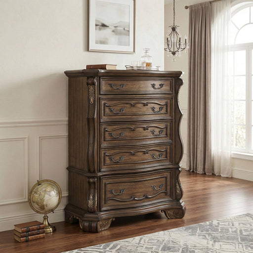 gilmartin-chest-1