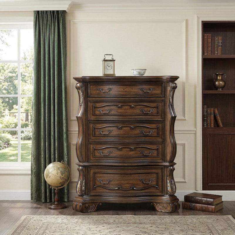 gilmartin-chest-8