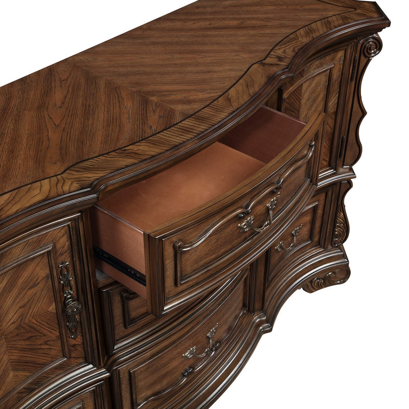 gilmartin-dresser-9