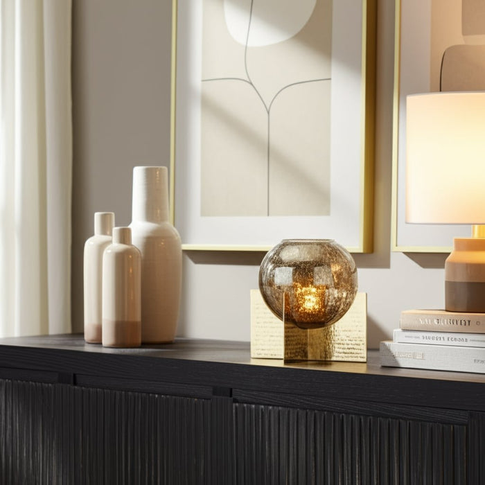 glass-10-hurricane-orb-clear-gold-11