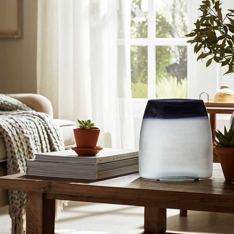 glass-11-ombre-vase-blue-11