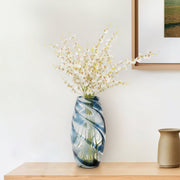 glass-12-swirl-vase-blue-10