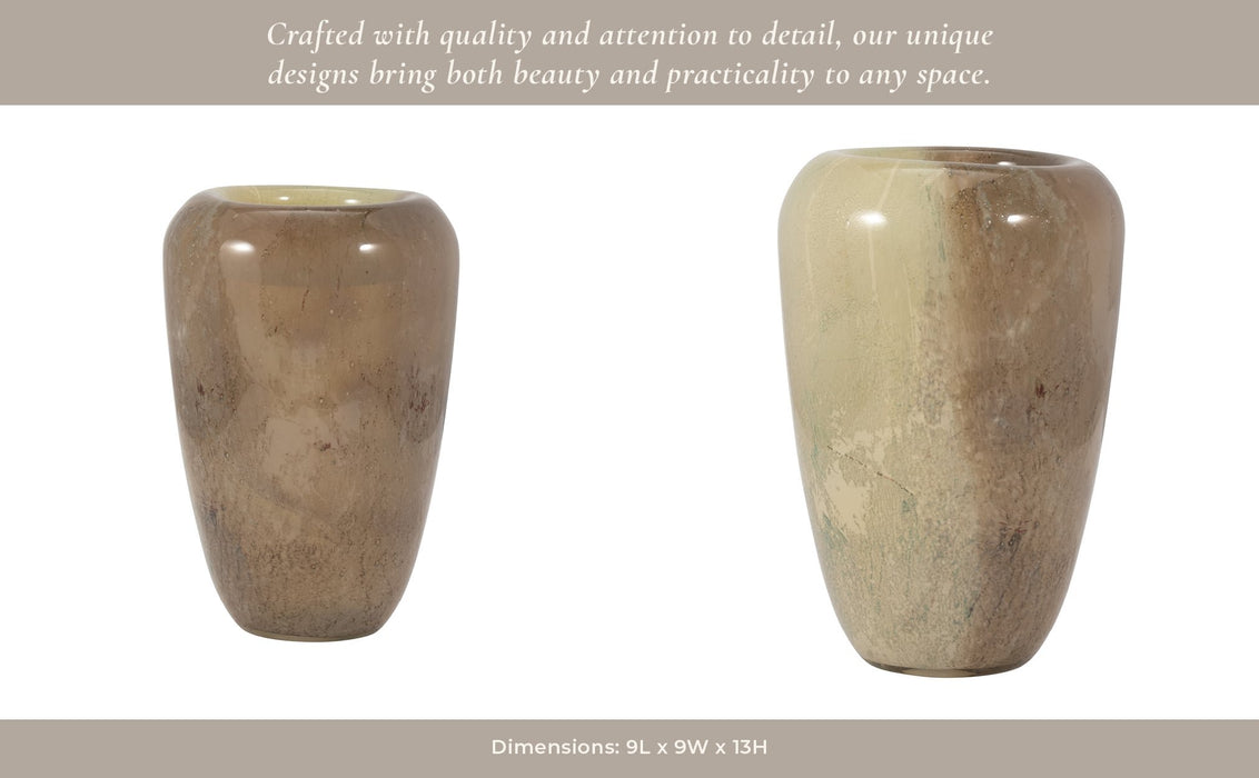 glass-13-2-tone-vase-nude-12