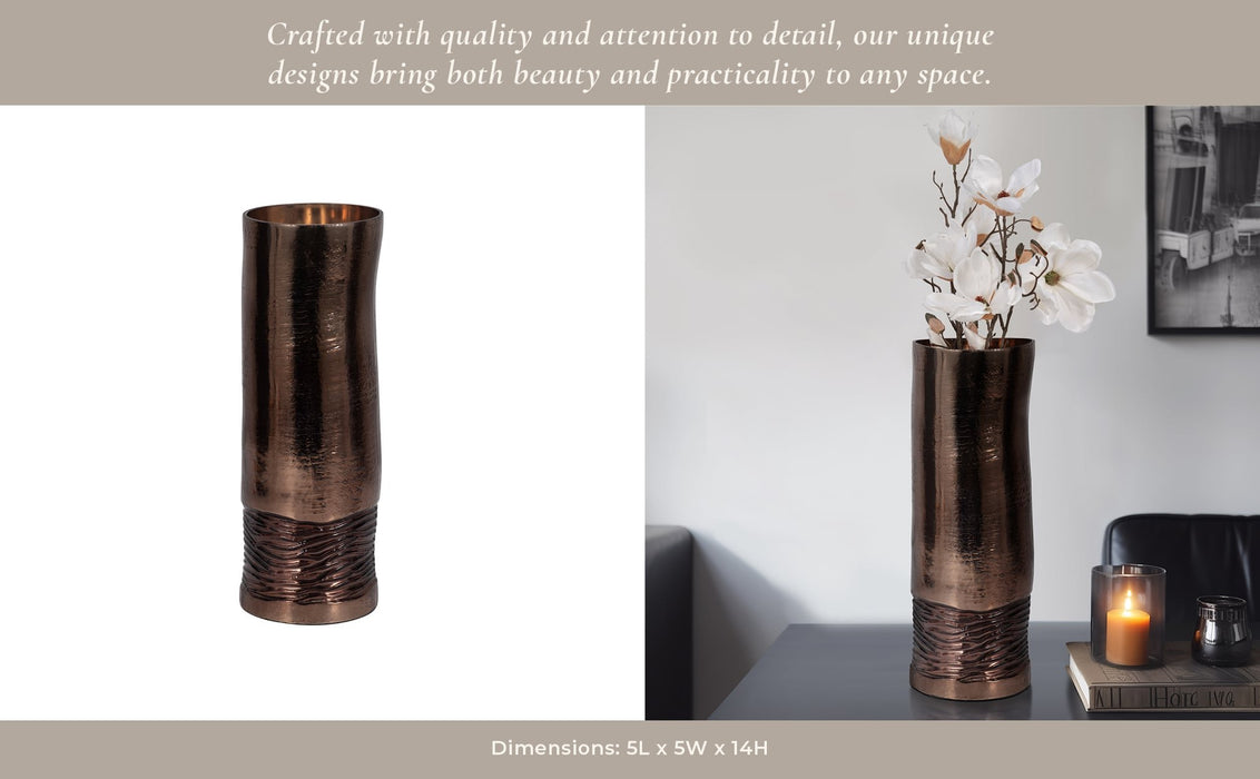 glass-14-textured-enamel-vase-bronze-11