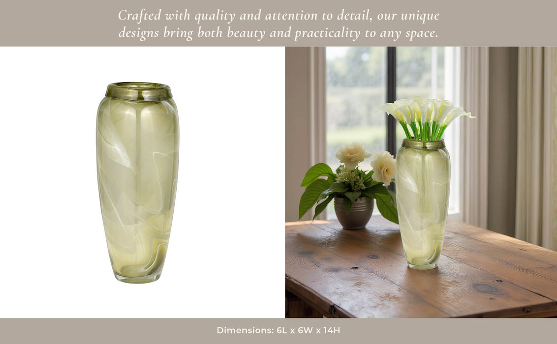 glass-14-vase-green-swirl-12