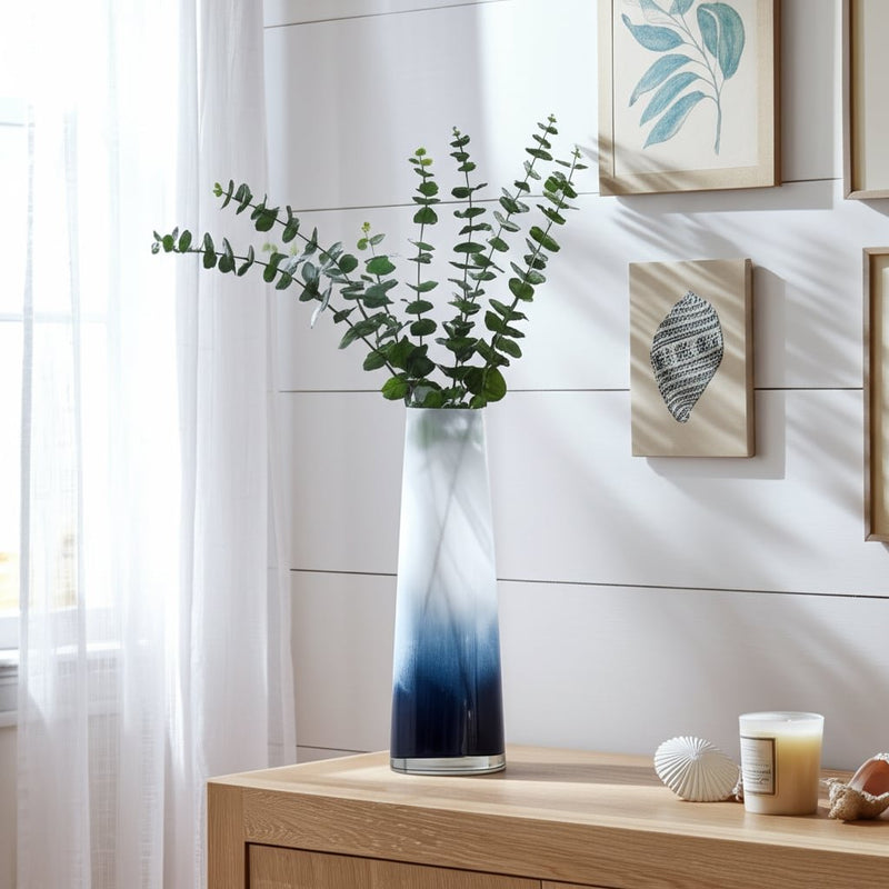 glass-15-blue-waters-vase-blue-white-11