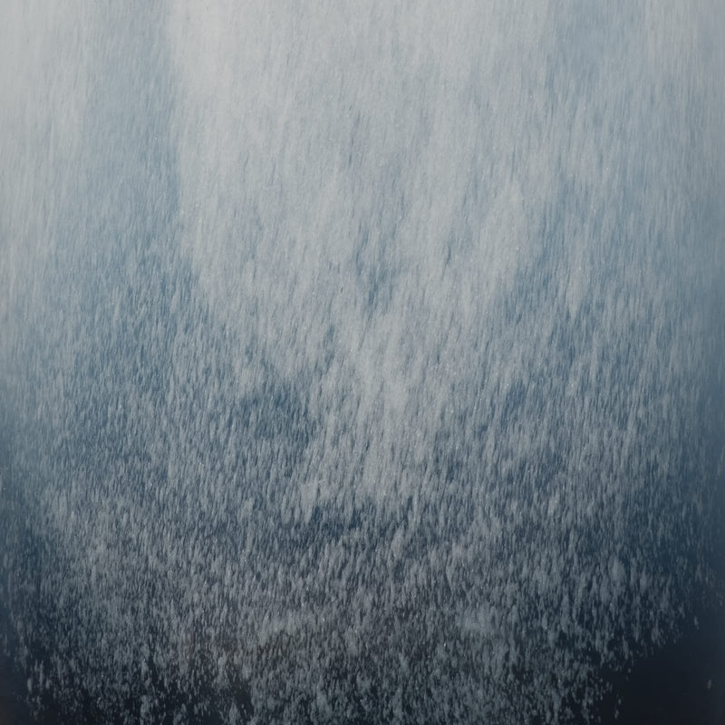 glass-15-blue-waters-vase-blue-white-4