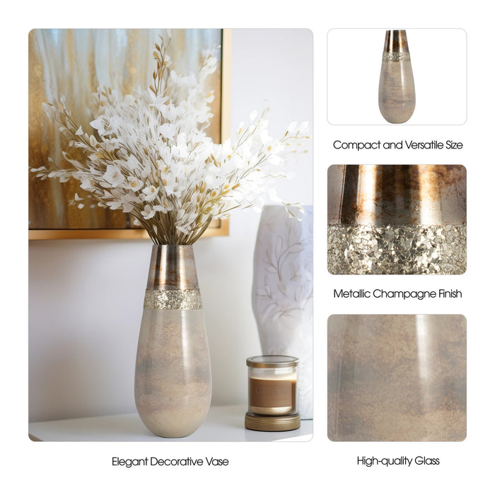 glass-15-metallic-vase-champagne-10