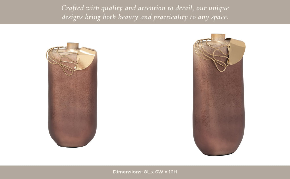 glass-16-glamorous-vase-w-necklace-gold-14