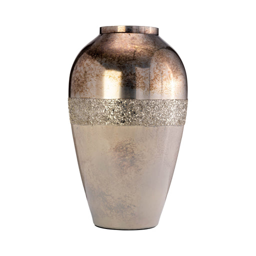 glass-17-metallic-vase-champagne-1