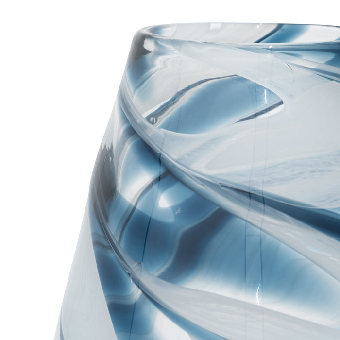 glass-17-swirl-vase-blue-4