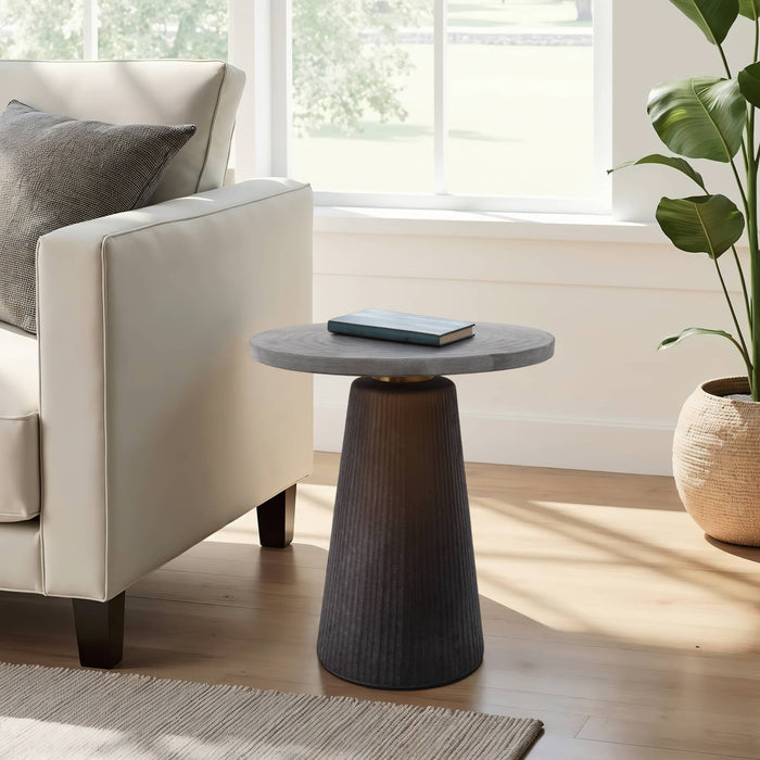 glass-18-accent-table-w-brass-base-smokey-brown-10