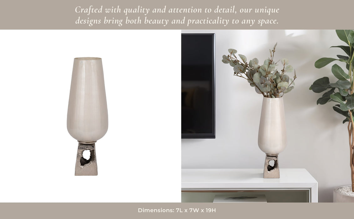 glass-19-h-vase-w-metal-base-pearl-white-12