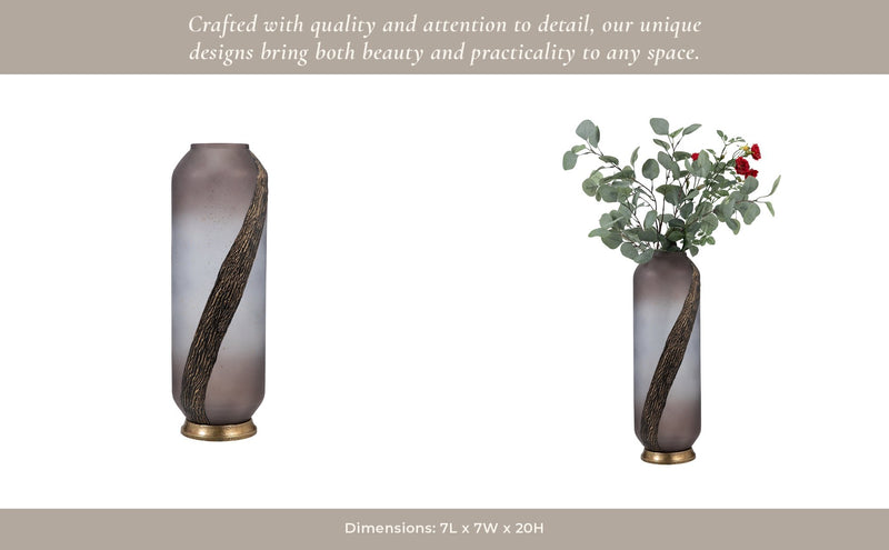 glass-20-metallic-detail-vase-blush-13