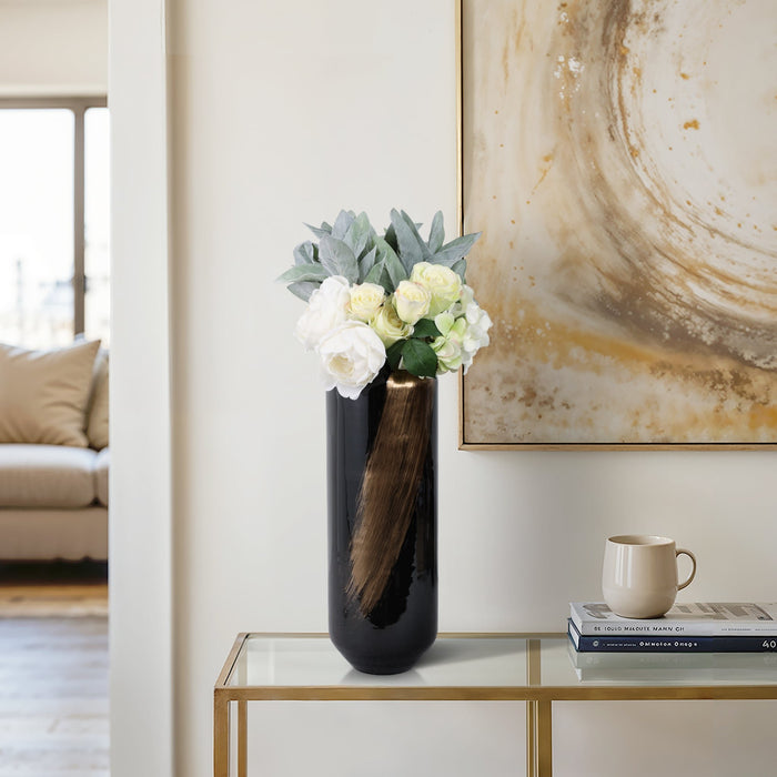 glass-20-star-dust-vase-gold-black-golden-swooch-11