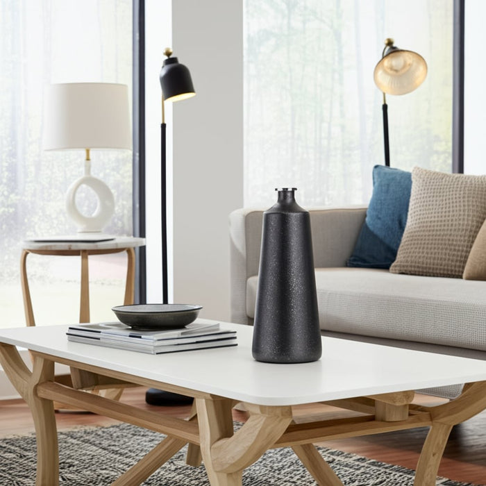 glass-21-h-vase-w-ring-black-8