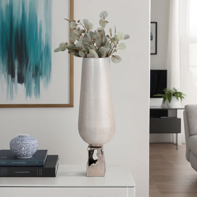 glass-26-h-vase-w-metal-base-peral-white-11