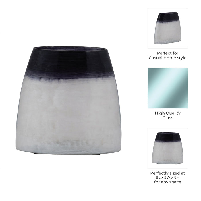 glass-8-ombre-vase-blue-10