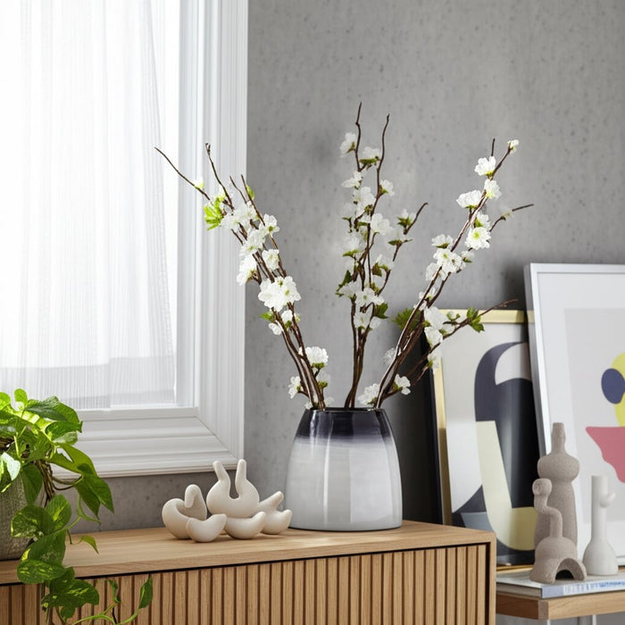 glass-8-ombre-vase-blue-12